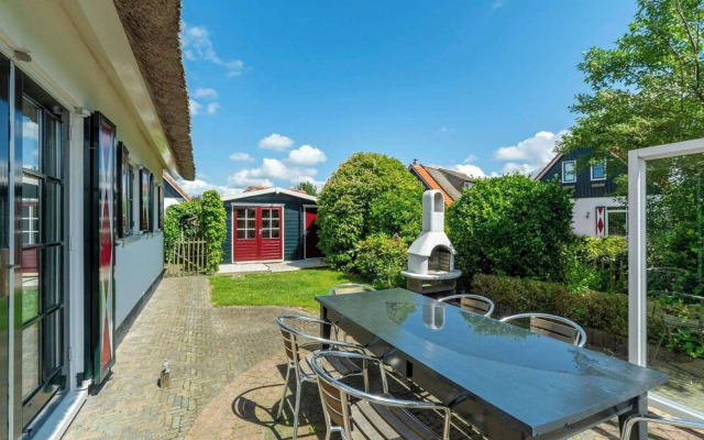 Charming Villa With Parasol