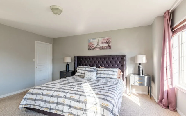 Luxury 3BR Townhome Private Gym BBQ