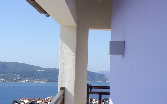 Helianthus Guesthouse