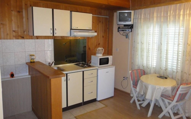 Antonio - 15m From sea - SA4