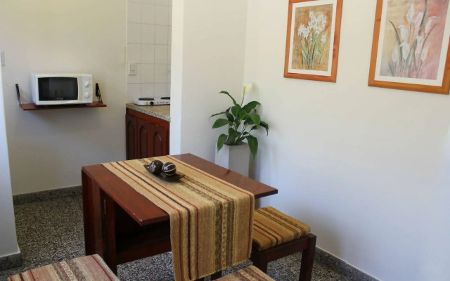 Ref Apart Hotel
