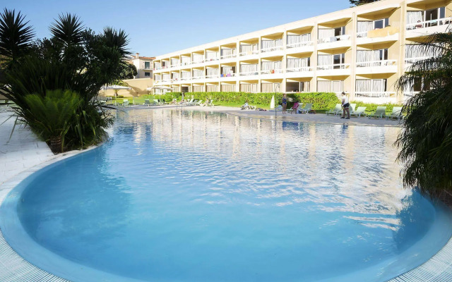 Malibu Foz Hotel - La Maison Younan