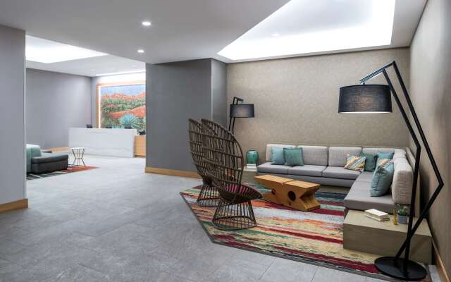 Hyatt Place Tempe / Phoenix / University
