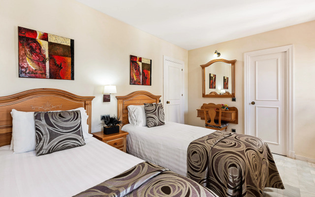 Macdonald Villacana Club Resort