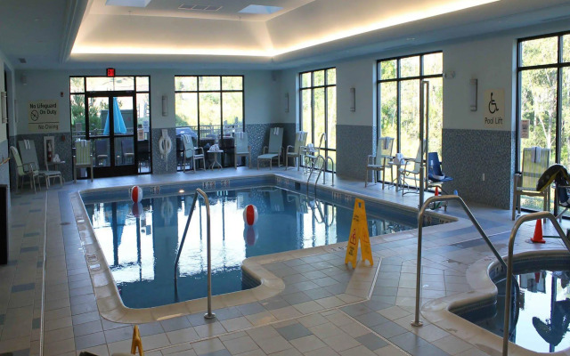 Hampton Inn & Suites Bartonsville