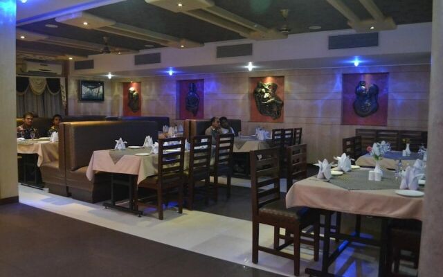 Hotel Vinayak Palace