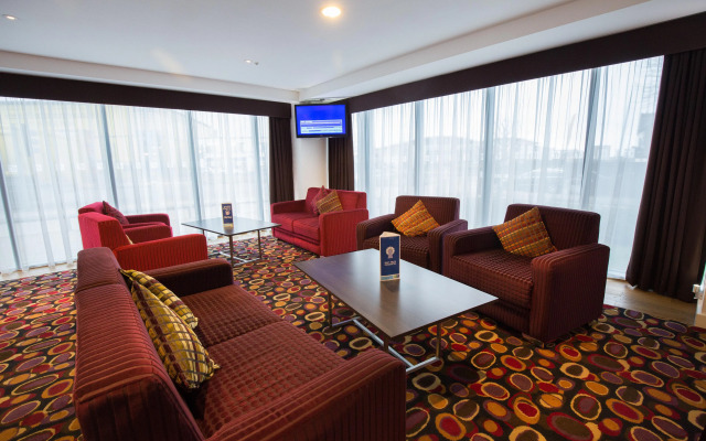 Holiday Inn Express Birmingham–South A45