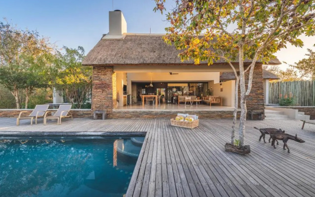 Elephant Point Unit No. 13 - Ndlophu Lodge