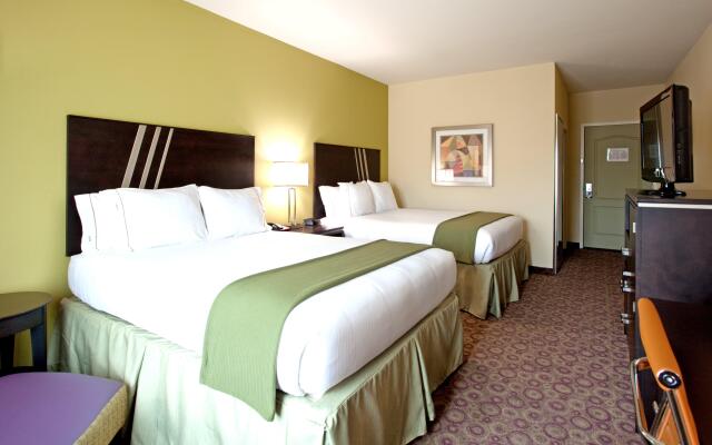 Holiday Inn Express & Suites Clemson, an IHG Hotel