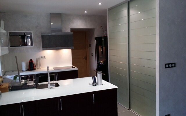 Appartement dans residence avec terrasse