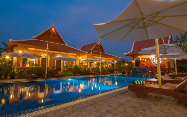 Ravorn Villa Boutique