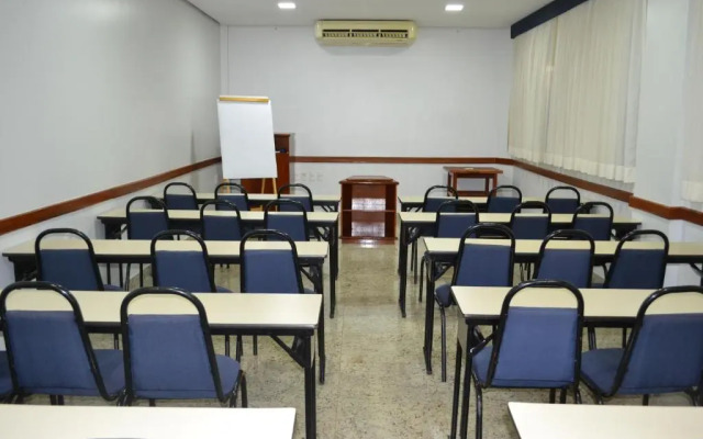 Ipê Plaza Hotel Ltda