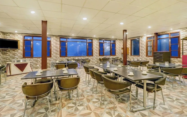 OYO 3899 Paradise Continental