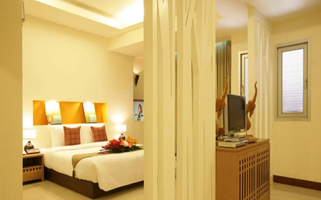 Maninarakorn Hotel