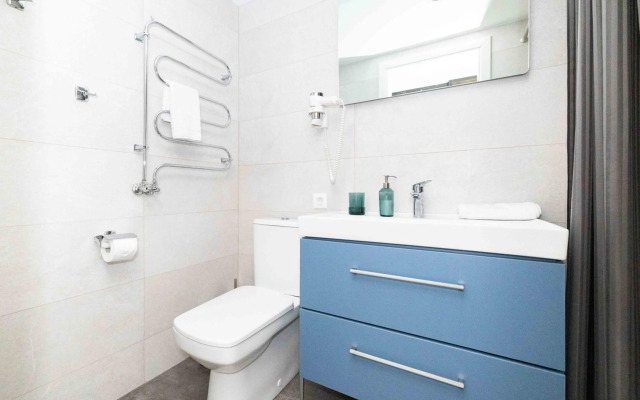 Alka, City Apt. Sea, Park and Parking, by Cohost