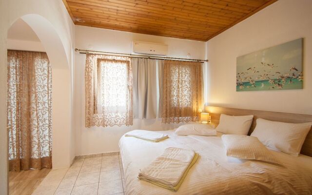 Skiathos Island Villas