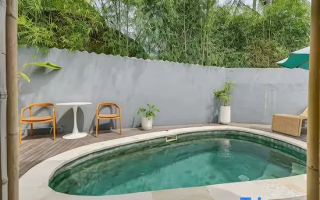 Noon V10 · Eco Bamboo Getaway in Seseh - Canggu - A Luxury Private Villa By Balinest Villas – Pool – Pererenan