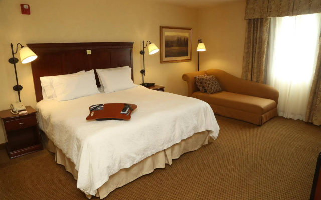 Hampton Inn & Suites Burlington