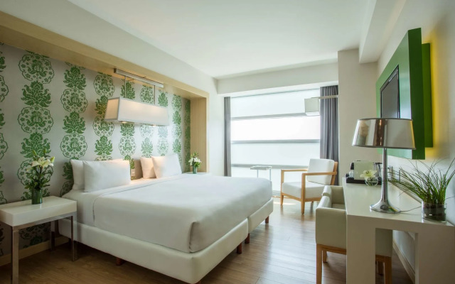 NH Mexico City Valle Dorado