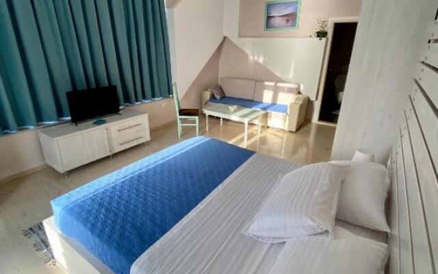 Saranda Hotel