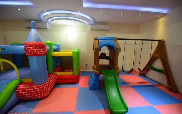 Sharqi Hotel