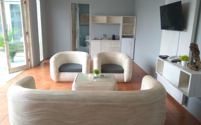 The Suites Lombok – Guest Rooms – Sekotong Barat