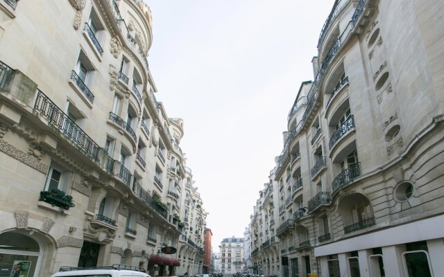 Appartement Champs Elysées