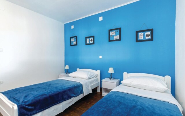 Beautiful Home in Dramalj With Wifi and 2 Bedrooms