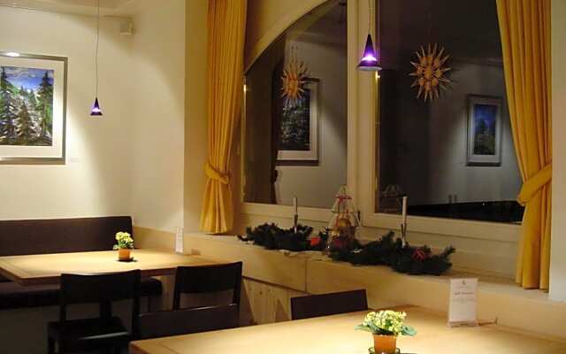 Schorta's Hotel Alvetern