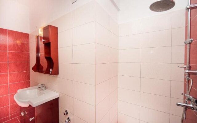 Arianna Apartments