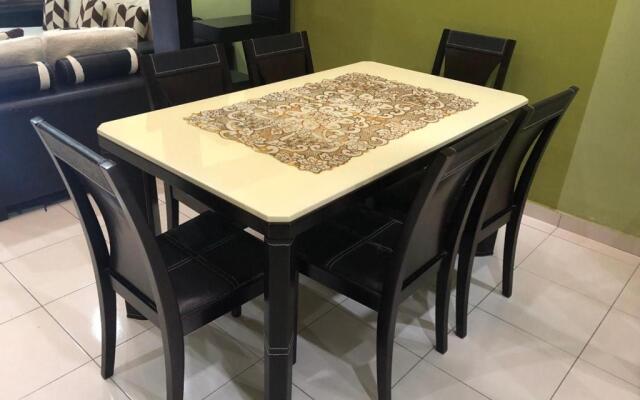 Rosalinda Homestay at Senawang