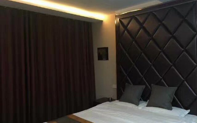 Jinhe Hotel