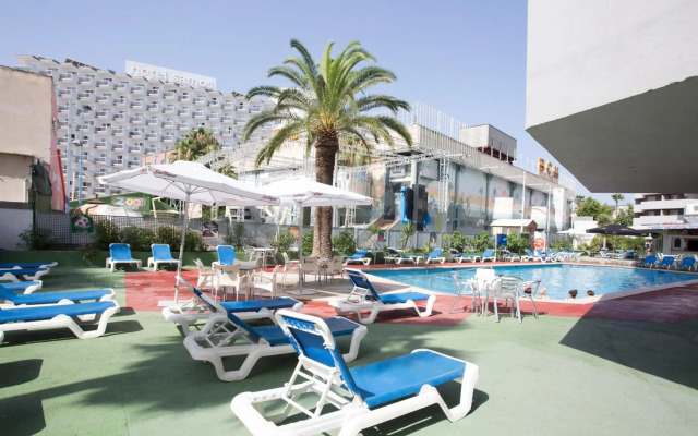 Magaluf Playa Apartments - Adults Only