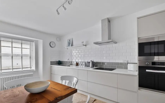 Windsor Villas by Pureserviced