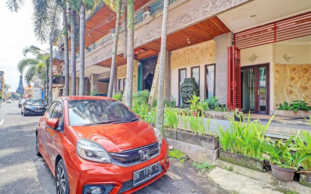 OYO 92439 Hotel Tower Klungkung