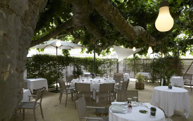 Hôtel Restaurant Claude Darroze