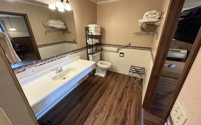 Valley Inn and Suites