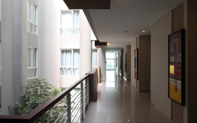 Avissa Suites