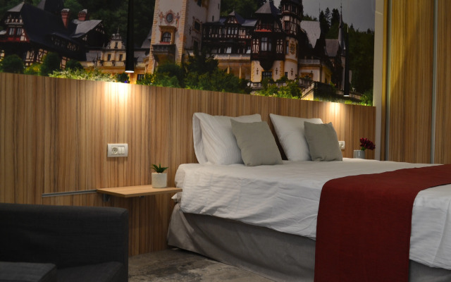 YMY Boutique Residence