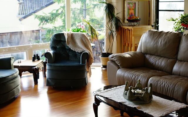 Denniston by the Sea Bed & Breakfast & Registry