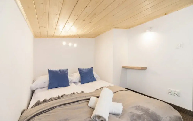 Mountain Apartment Kubińca by Renters