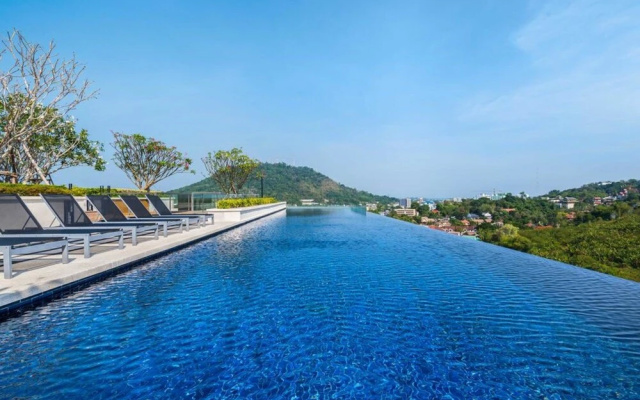 The Base Heights - Phuket Town Convenient Luxury one Bedroom Apartment Pool gym and Shopping