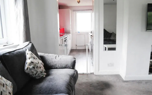 Kenilworth Drive Flat
