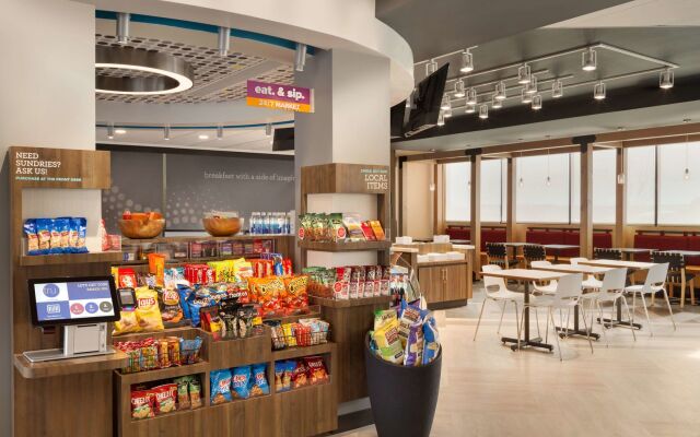 Tru by Hilton Cheyenne WY