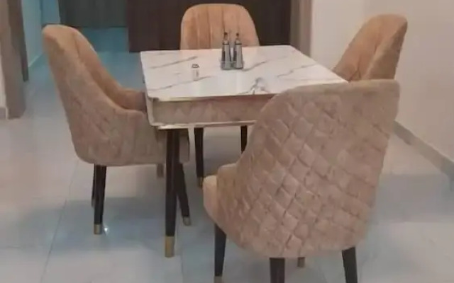 Kyeston Apartment