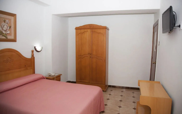 Hostal París