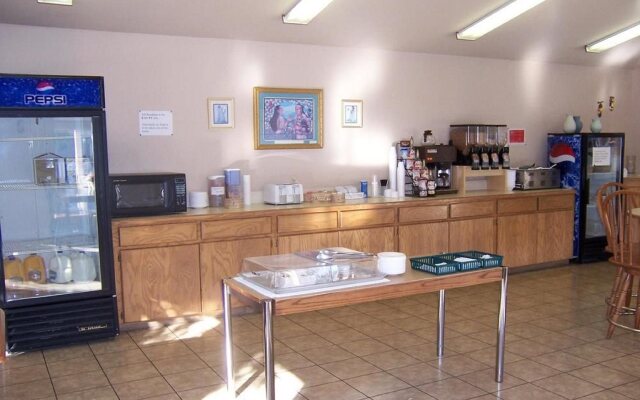 Oakhill Inn and Suites