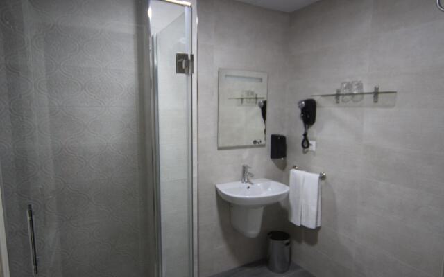 Hostal Roma