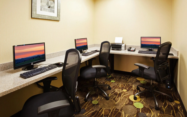 Holiday Inn Express Johnson City by IHG