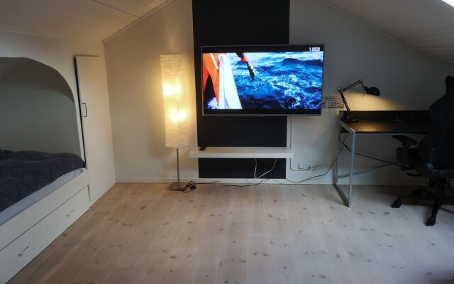 Rose Cottage 70m2 Tórshavn with Parking